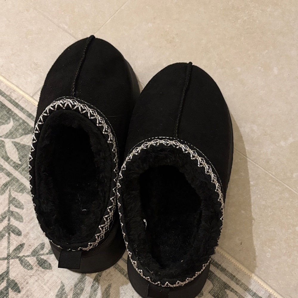 Cozy Black Faux Fur Slip-Ons